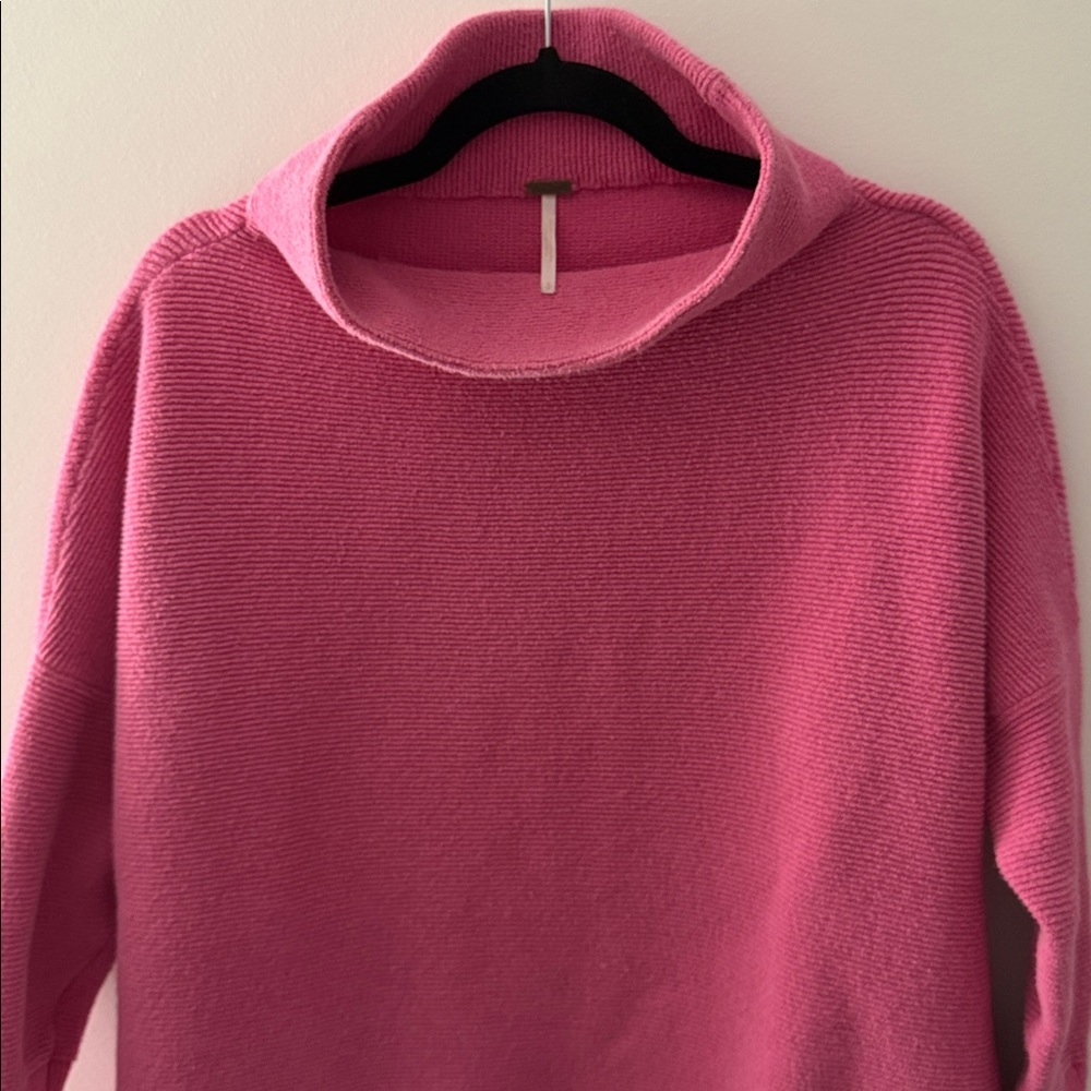 Free People Pink Slouchy Ottoman small - Picture 3 of 6